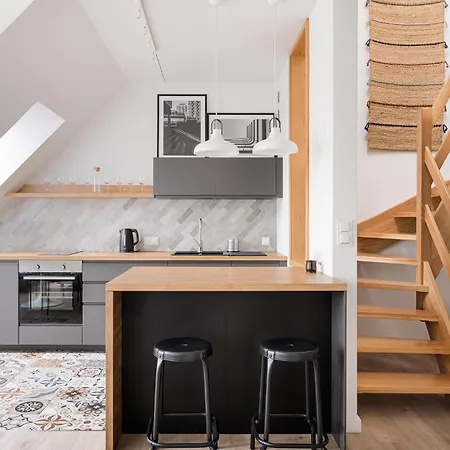 Apartment Rentplanet - Bulwar Staromiejski Wroclaw