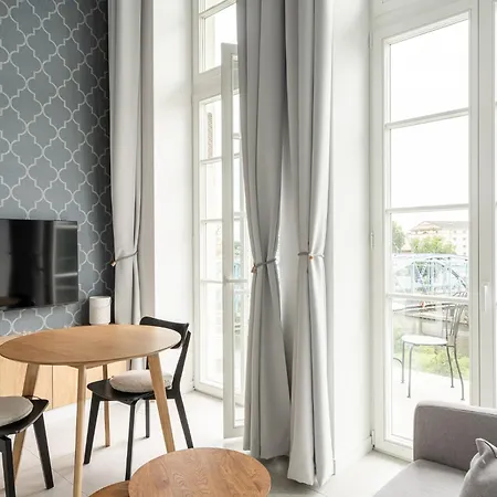 Rentplanet - Bulwar Staromiejski Apartmán *