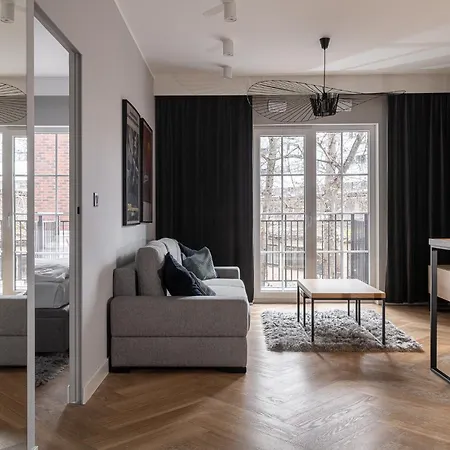 Rentplanet - Bulwar Staromiejski Apartment