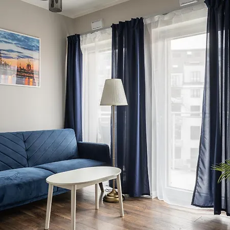 Rentplanet - Bulwar Staromiejski Apartment *