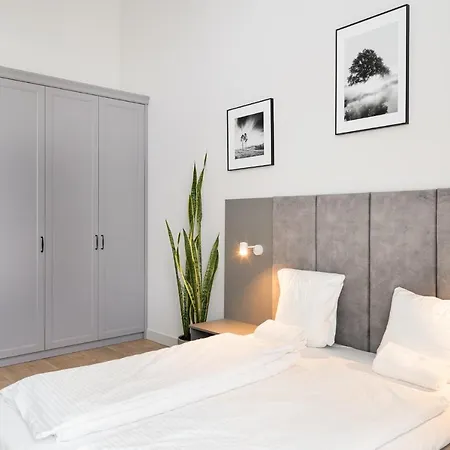Apartment Rentplanet - Bulwar Staromiejski Wroclaw
