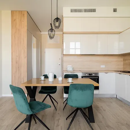 Rentplanet - Bulwar Staromiejski Apartment Breslau